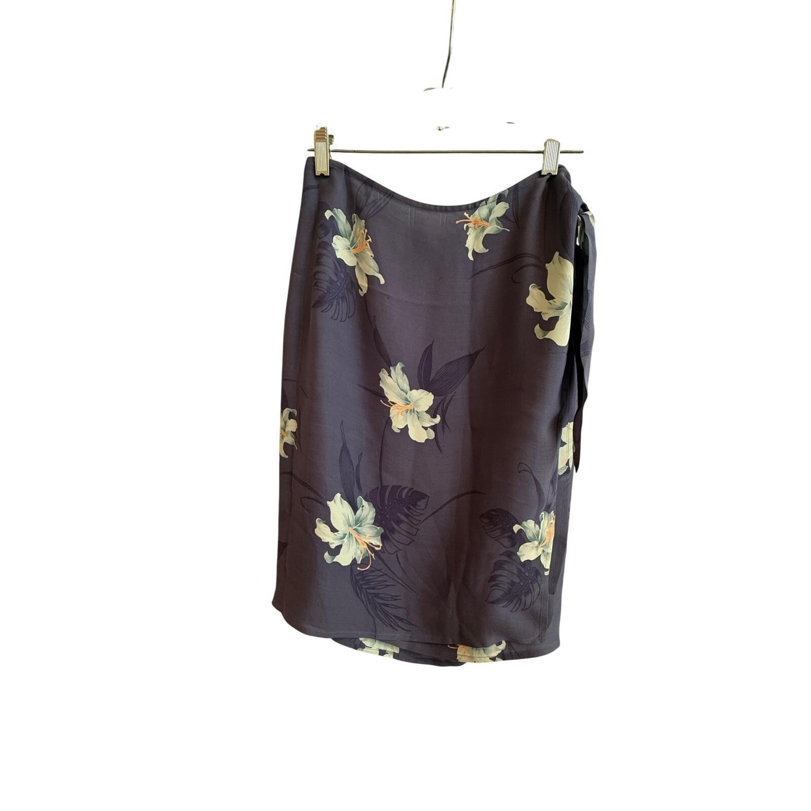 VTG Tommy Bahama 100% Silk Hibiscus Full Wrap S-XS Cruise Resort Beachy