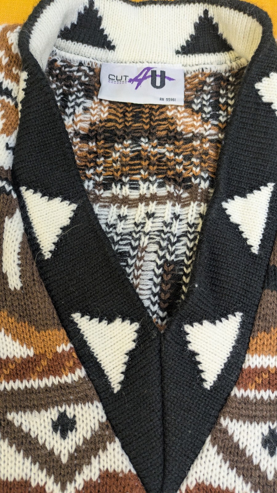 Cut 4U ’90s Comfy Sweater