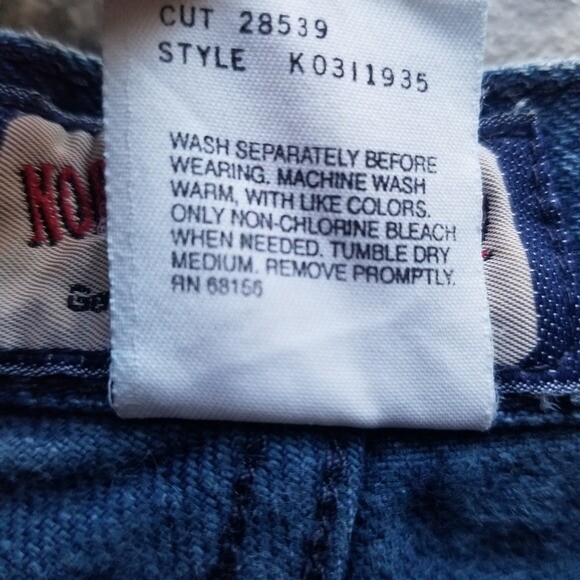 Vintage 90s y2k High Rise Waisted Mom Jeans 29″ Waist