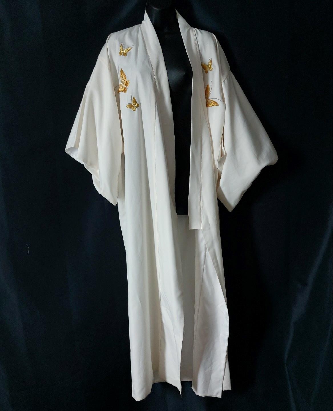 GOLD BUTTERFLY EMBROIDERED Ichiban Vintage CREAM DRESSING GOWN ROBE KIMONO