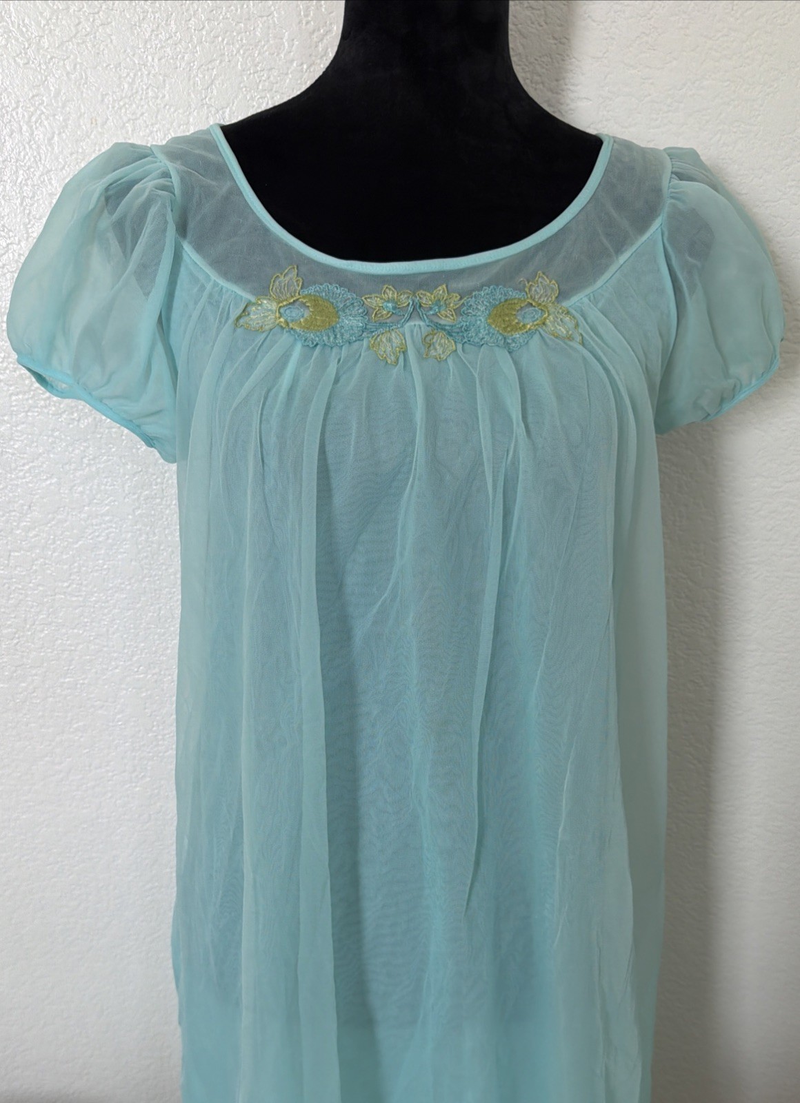 Vtg 70s Lingerie Short 2 Layer Nylon & Chiffon Nightgown Aqua Sz M USA Flowers