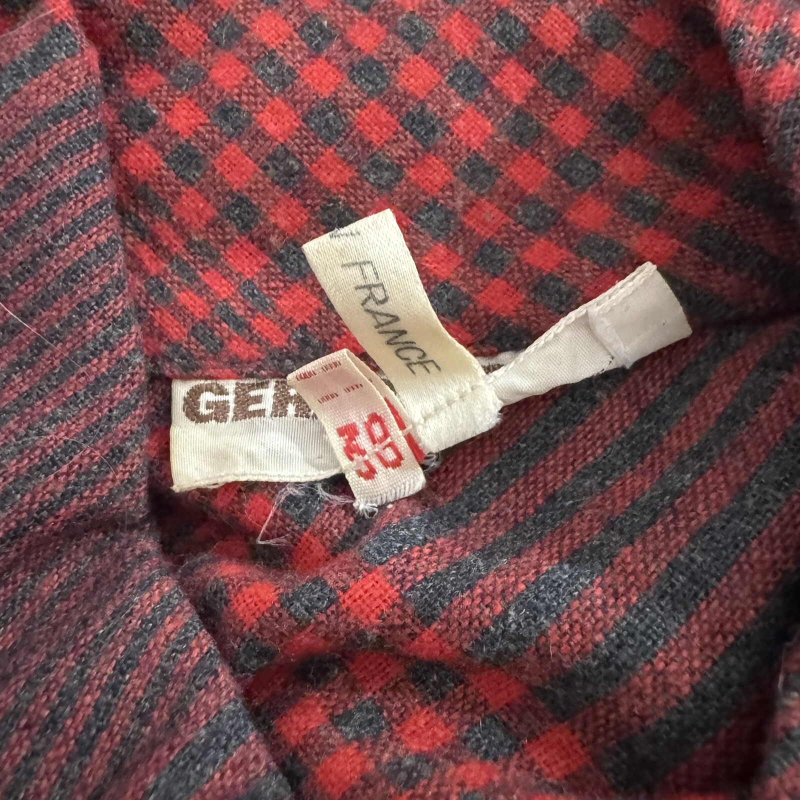 Vintage Gerard Darel Dress Red Gray Plaid Women’s Sz 38 ( US Sz 6) Long Sleeve