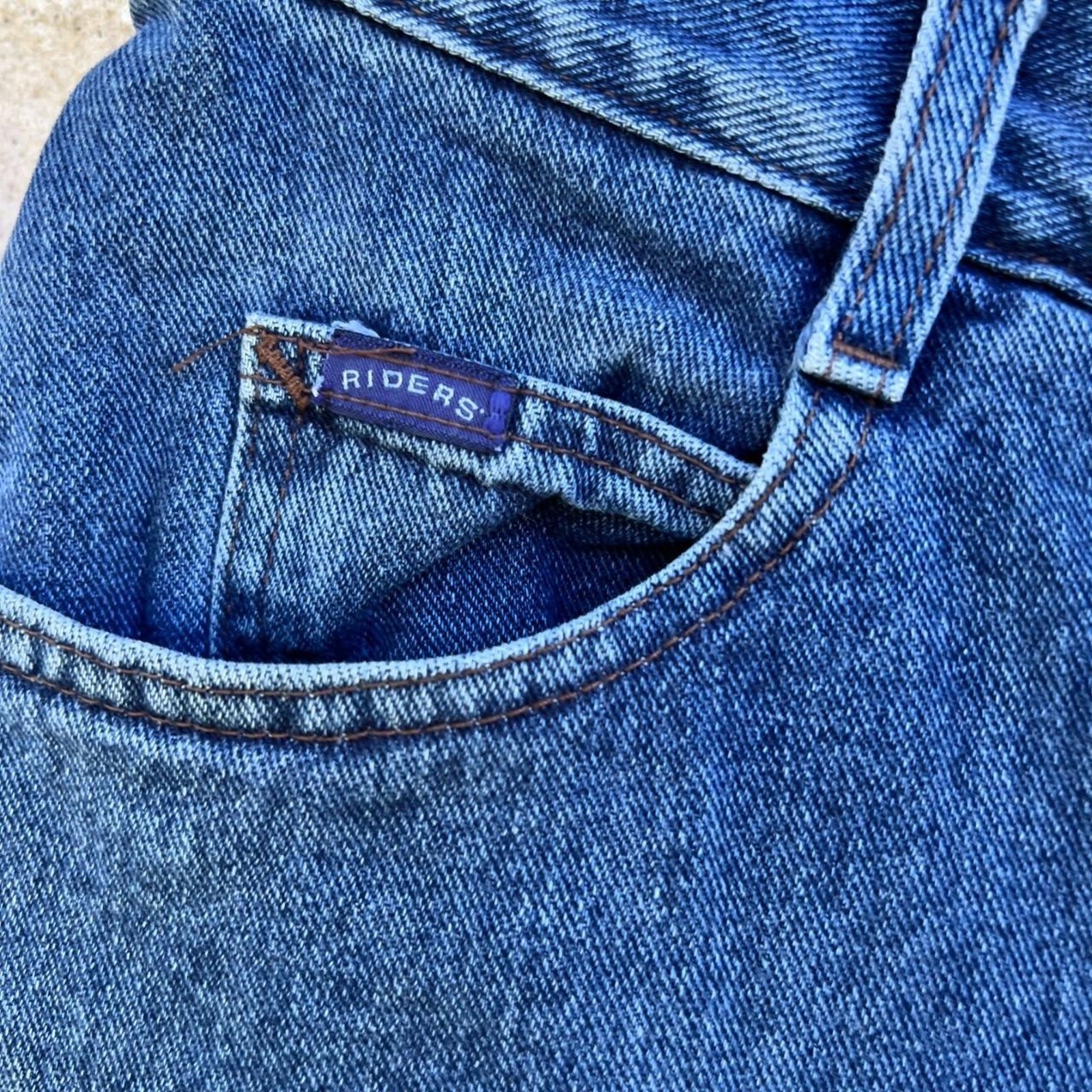 Vintage 90s denim high rise mom shorts RIDERS SIZE 8