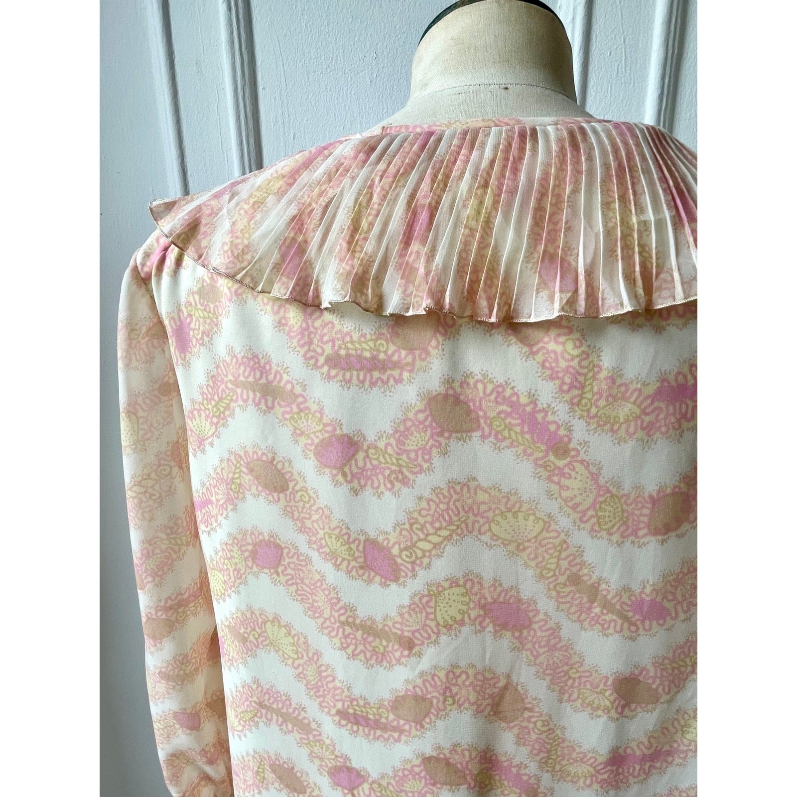 VTG Zandra Rhodes LingerieRuffle NightGown Shear Maxi Lounge 70s 80s Seashell