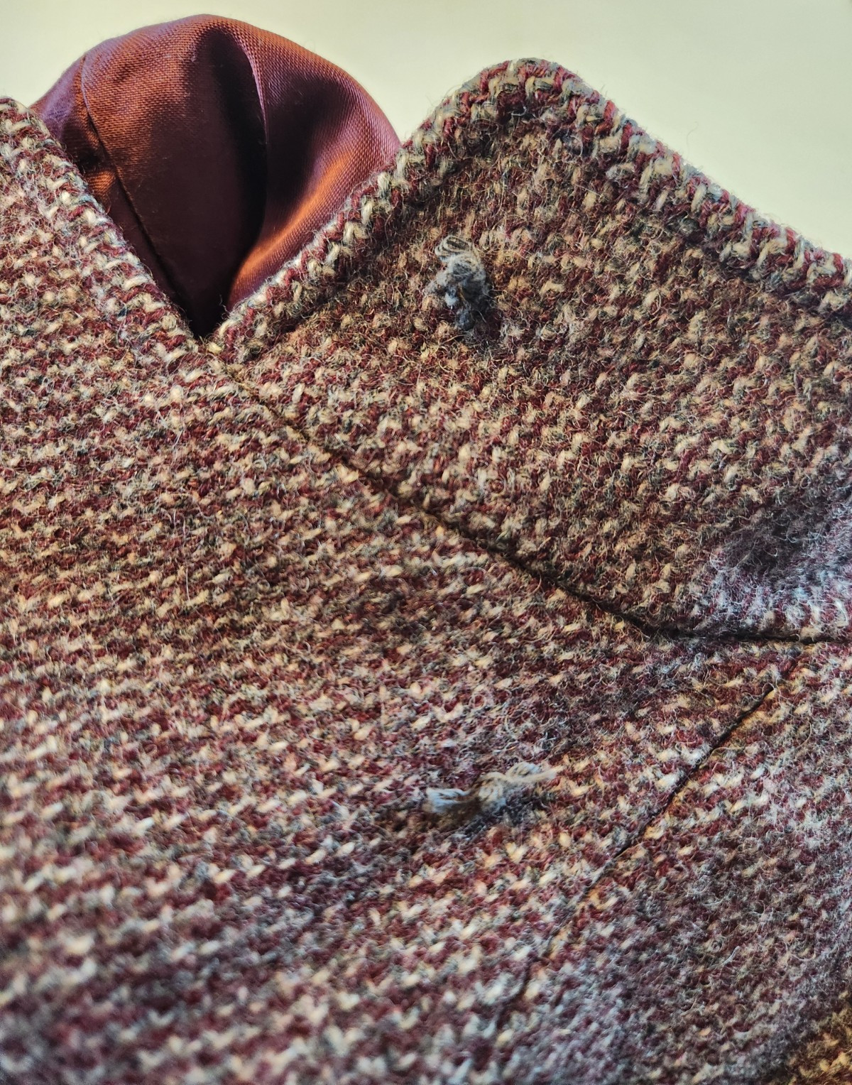 Vtg Bromleigh Burgundy Wool Tweed Double- Breasted Coat Women’s 40″ bust (no sz)