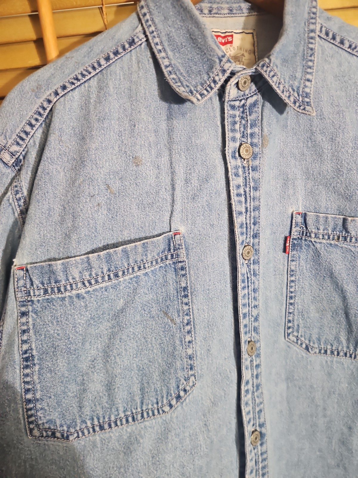 Thrashed Vintage 90s Levis Levi’s Red Tab Women’s Large 16-18 Denim LS Shirt