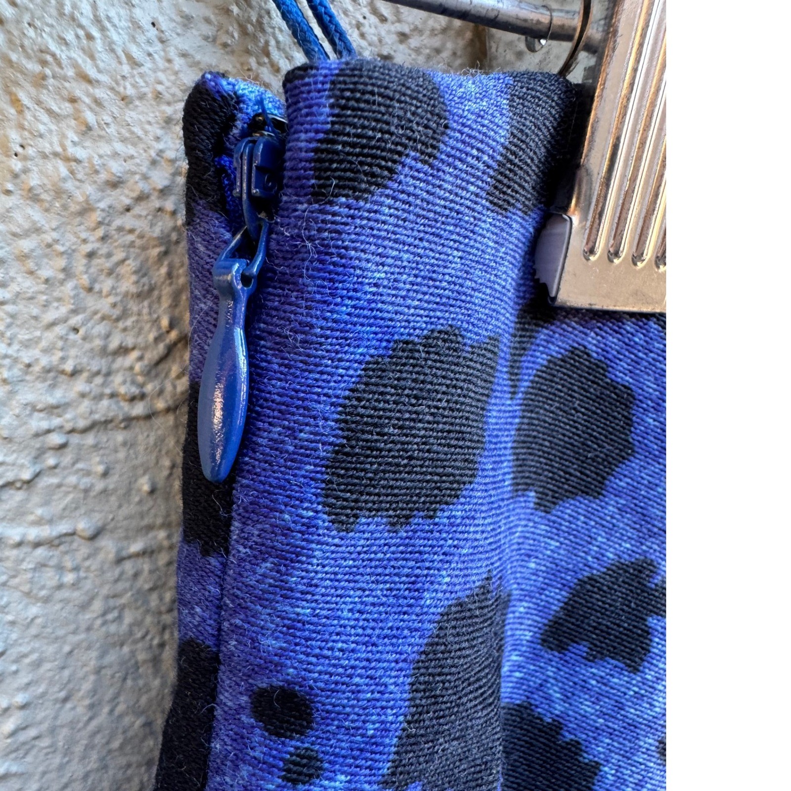 Vintage Gianni Versace Couture Blue Leopard Pencil Skirt Sz 4 Glam Office Retro