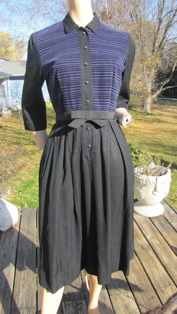 1940s MINX MODES BLACK GABARDINE DRESS W PURPLE CORDUROY BODICE 26W