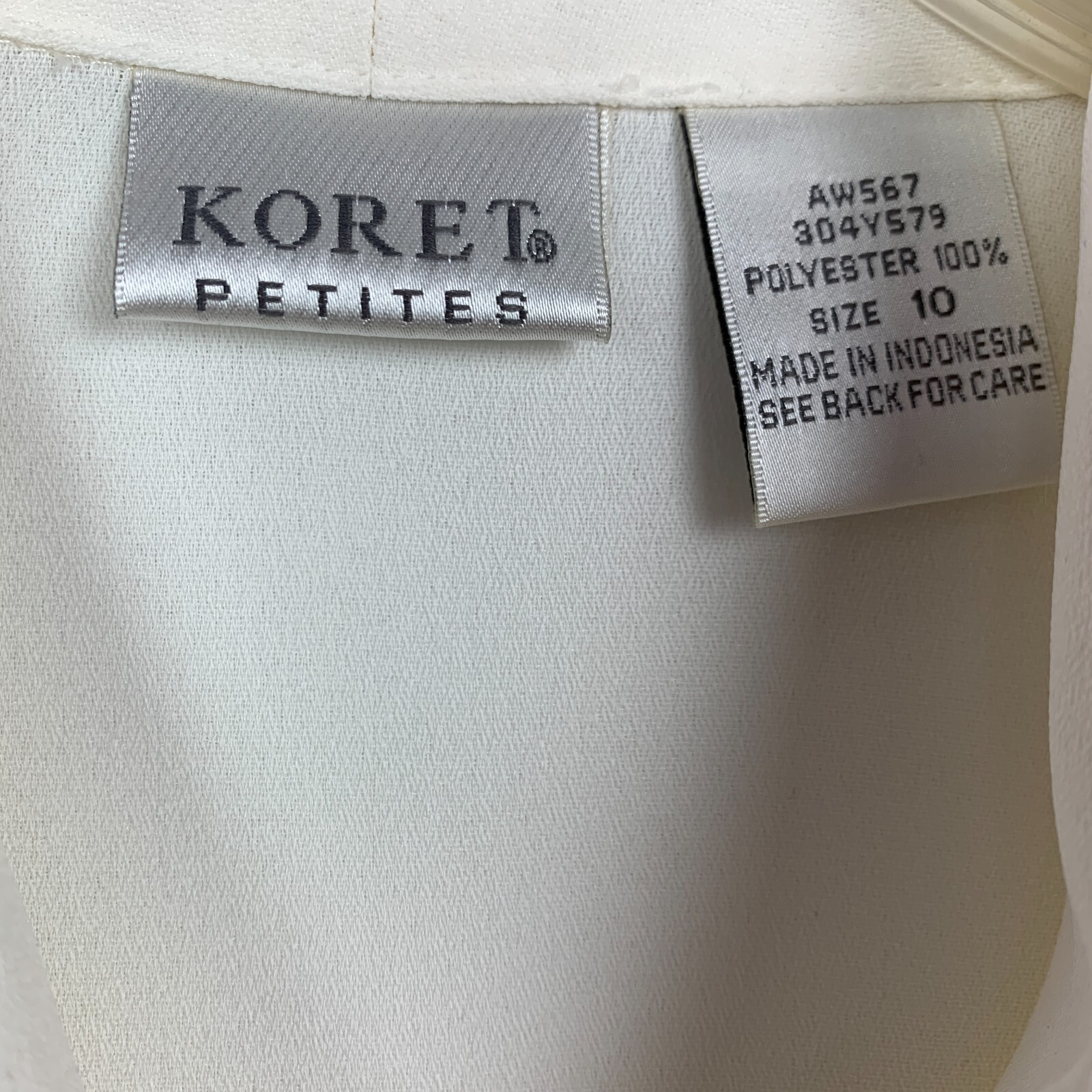 Vintage Koret Petites Cream Black Beaded Button Up Dress Shirt Womens 10 Petite