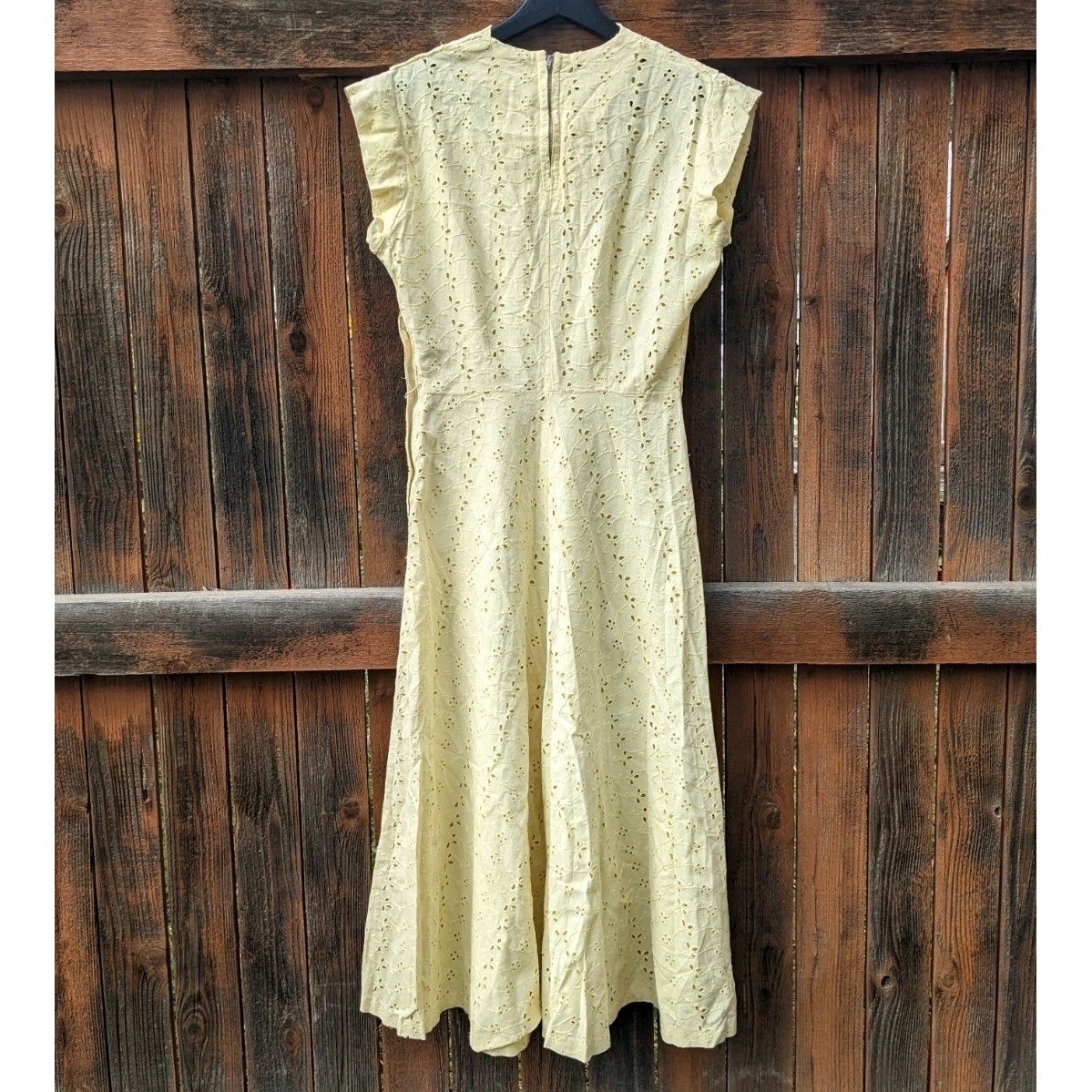 Vintage 50s Eyelet Lace Dress XS Yellow Cotton Cottagecore 1950s Summer Day Midi