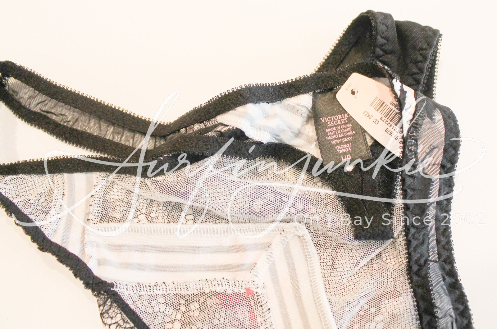 Victoria’s Secret Vintage Panties Panty Lace Thong Bikini FashionShow 2013 Large