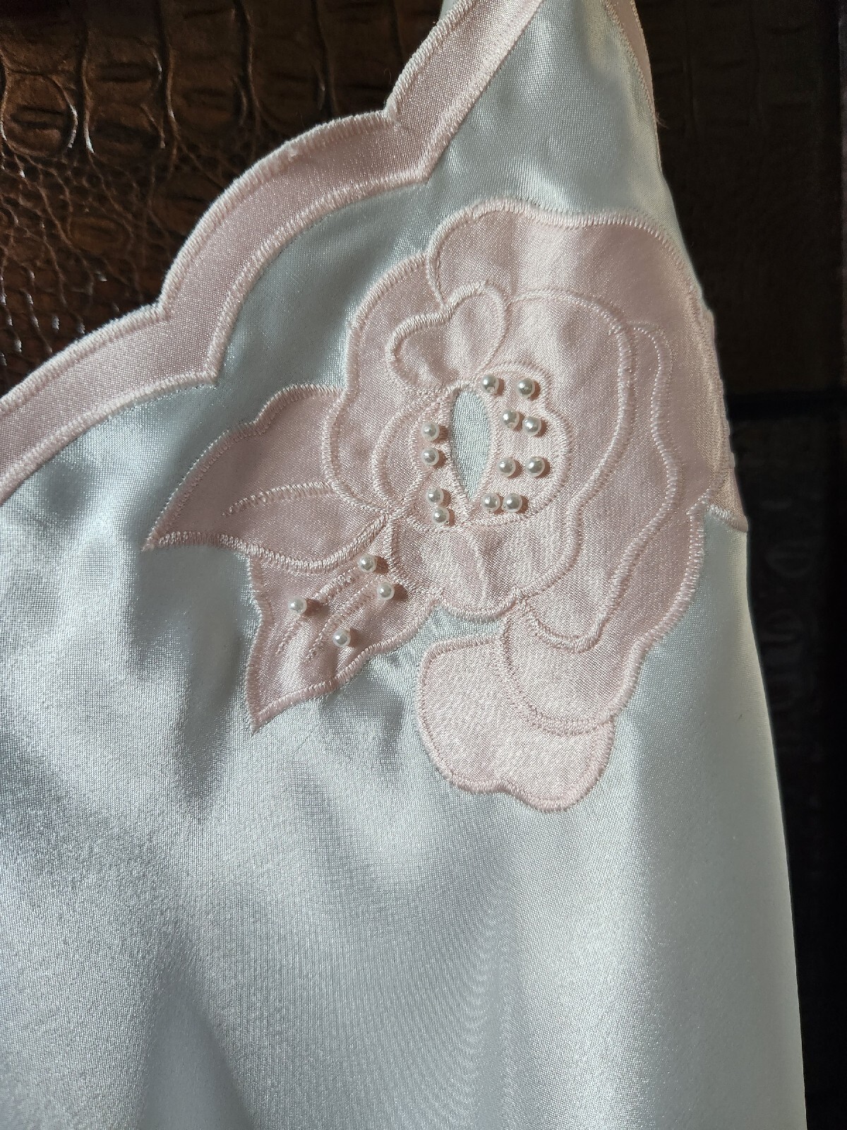 Vtg 80’s Victoria’s Secret White Satin Nightgow W/Pink Flower & Beads Dress! L