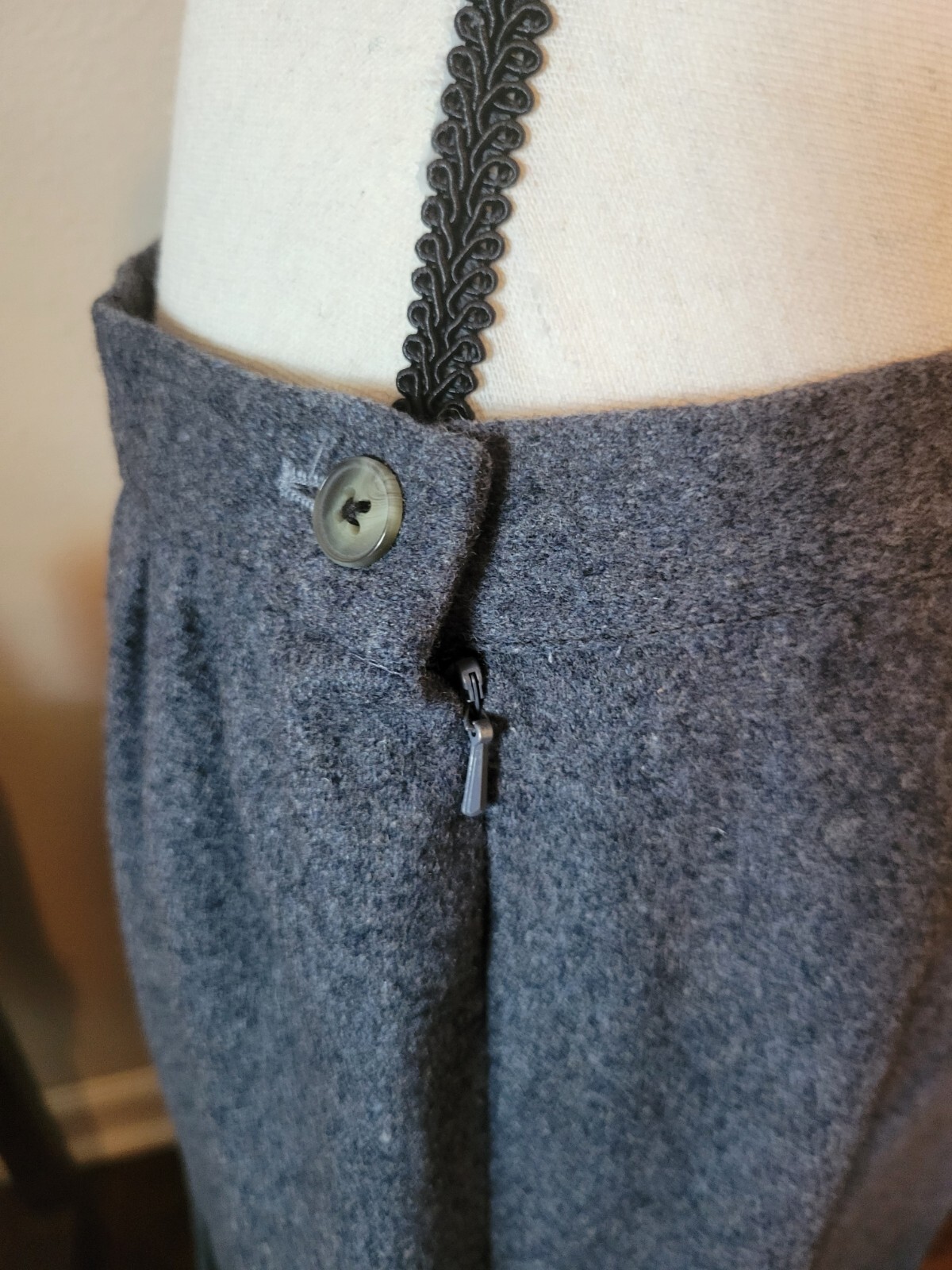 Vintage Gray Pleated Wool Skirt By JAEGER London, A-line, Size 16