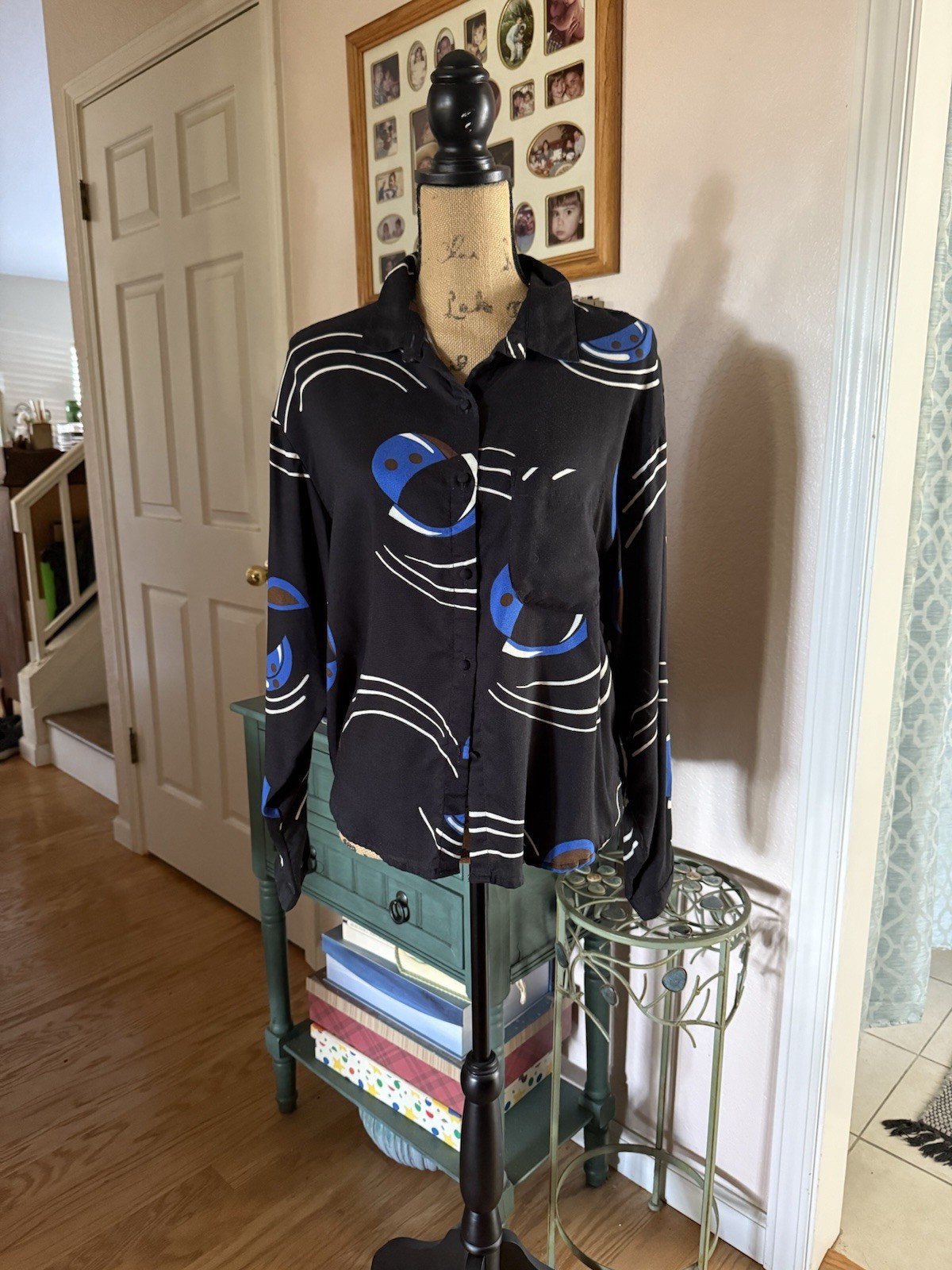 Vintage 80s Women’s SANTA CRUZ Collar Blouse Button Down BLACK ROYAL BLUE Size L