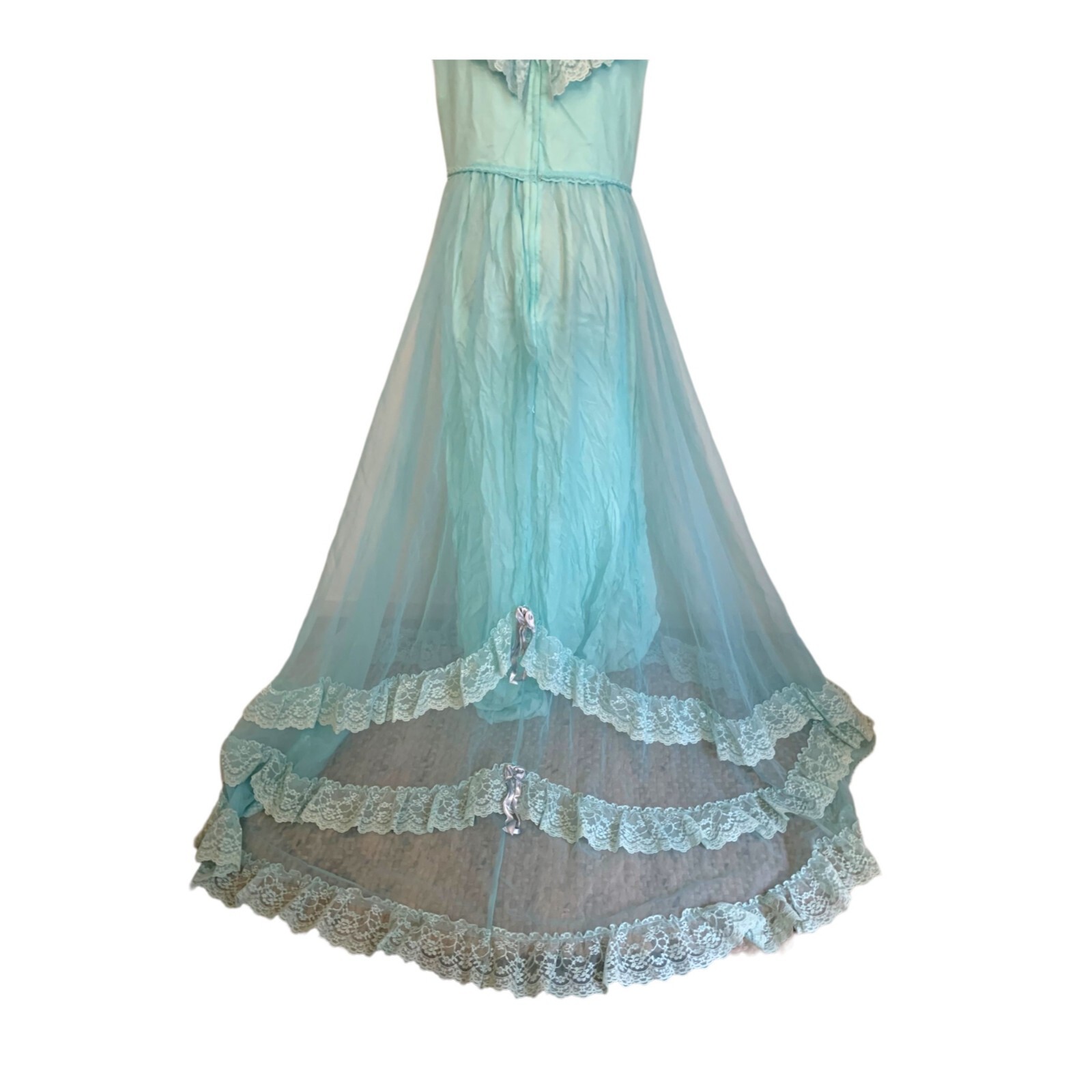Stunning Vintage Robins Egg Ruffled Lace dress