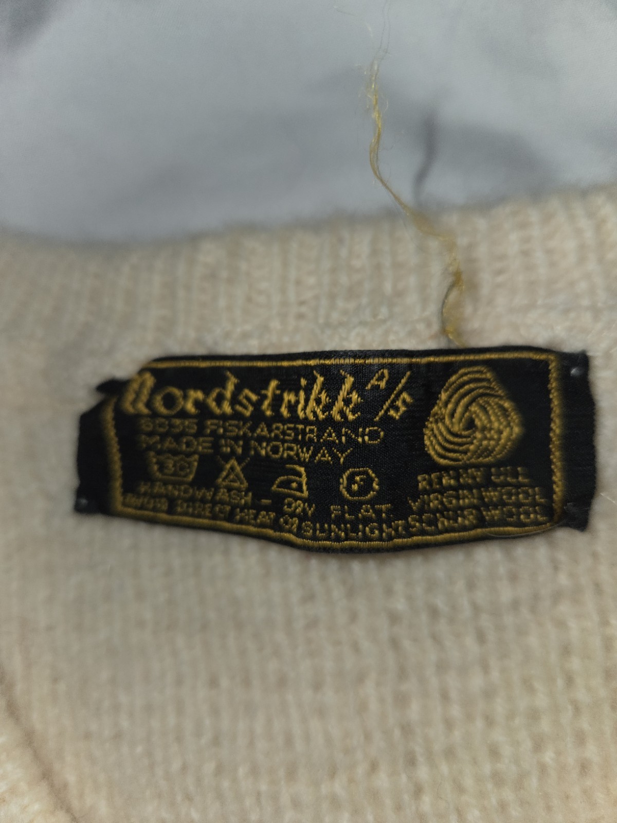 Vintage Nordstrikk Sweater Women’s Size 30 Virgin Wool Norway Cream Blue