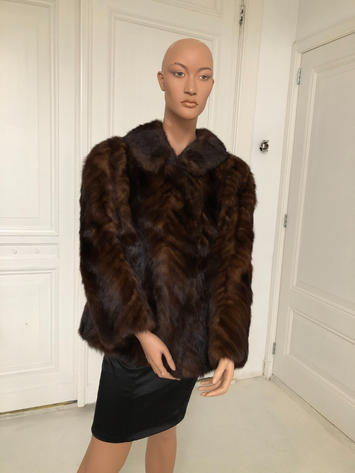 Vintage 1960s Nerts Fur Jacket