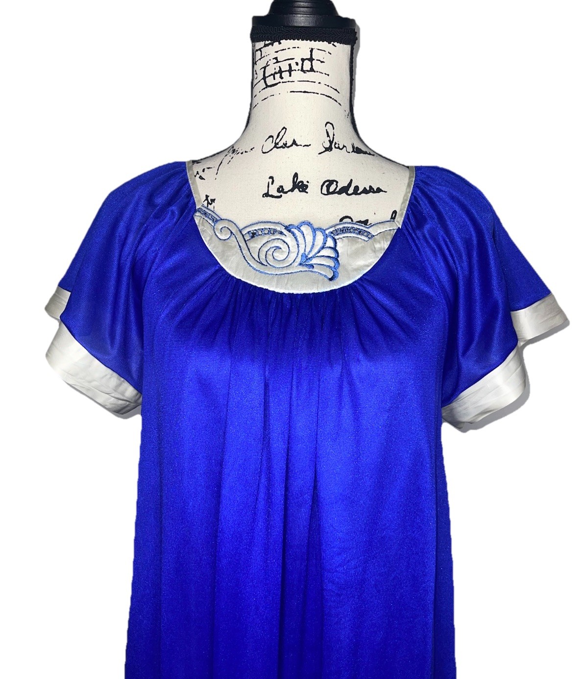 Vtg 80s Finesse Embroidered Nightgown Womens OSFM SM/LG Royal Blue Sleepwear