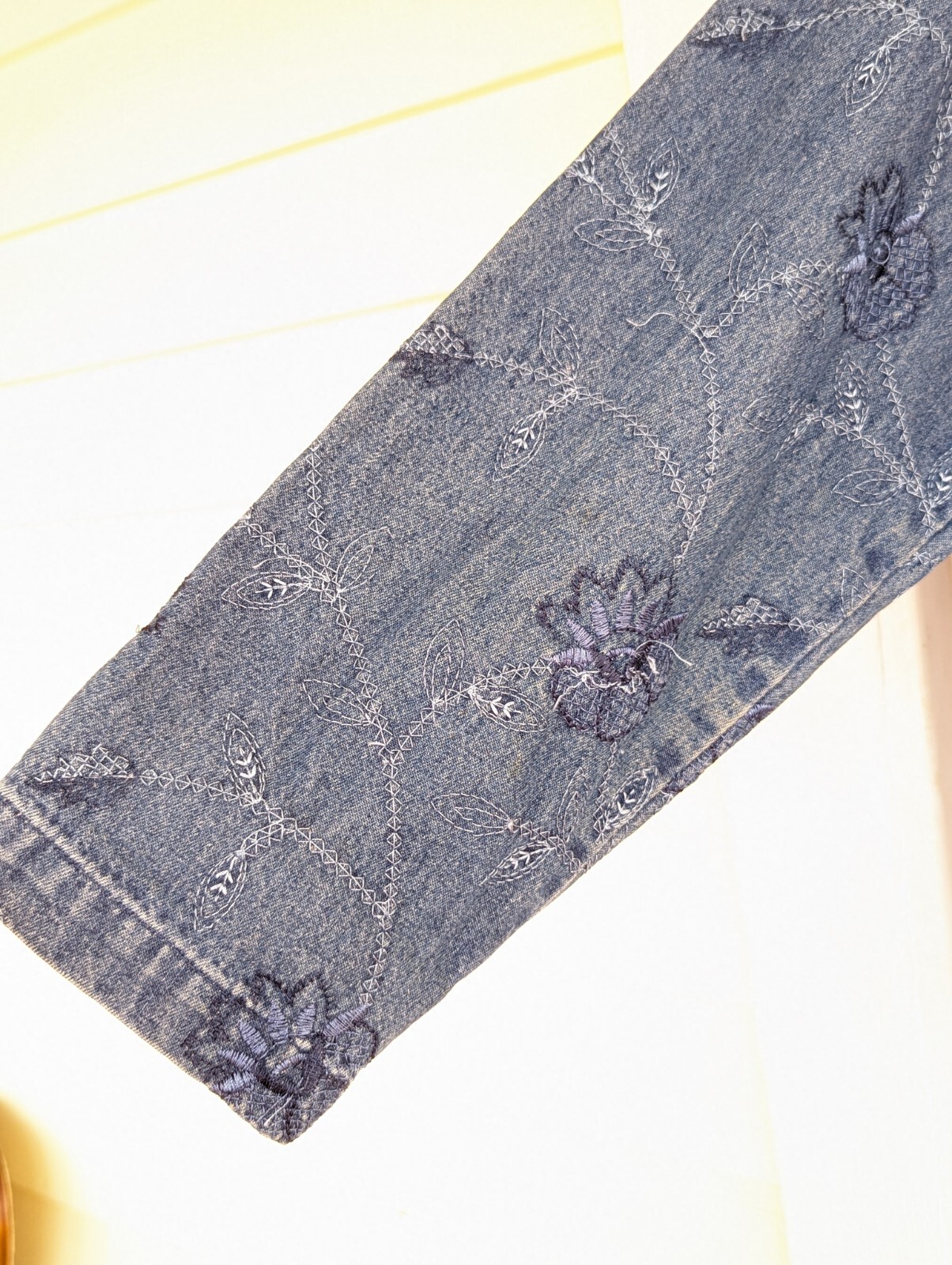 Vtg Sara Studio Denim Shirt Purple Buttons Floral Stitch Embroidered XL Womens
