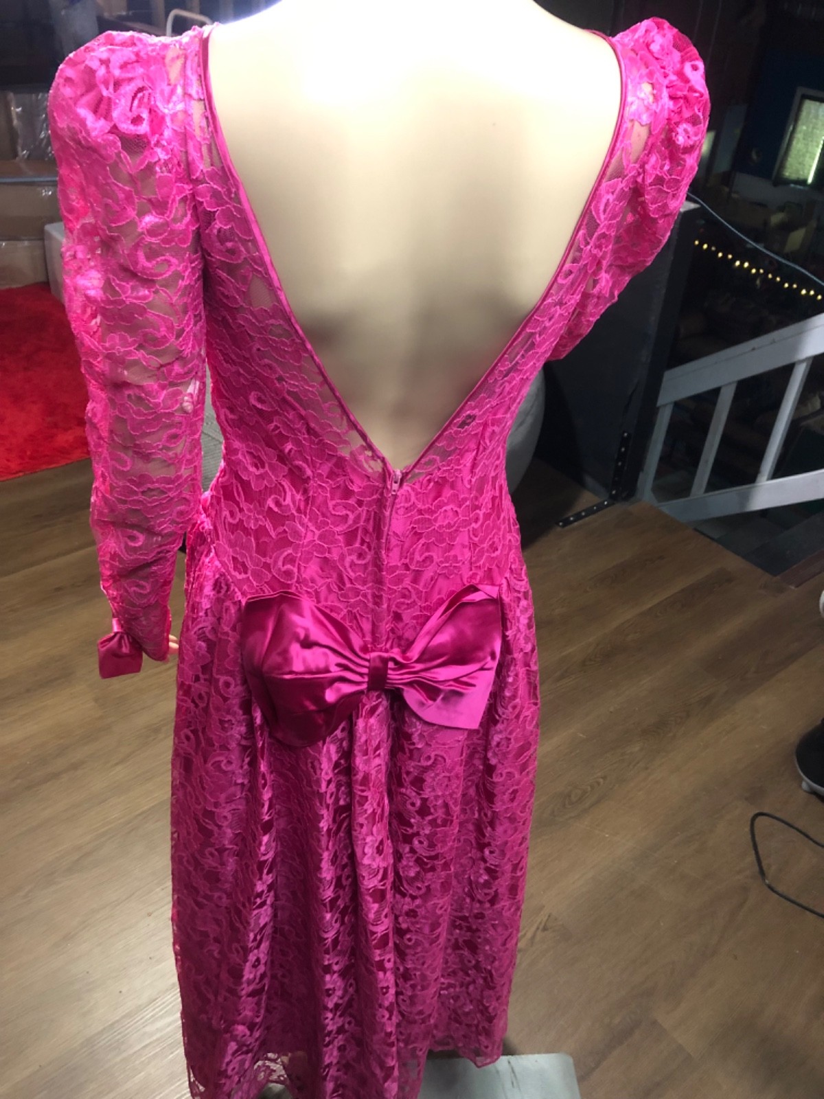 Vintage 80s Fuchsia Pink Lace Prom Dress Gown Low V-Back Satin Bow ILGWU Made US