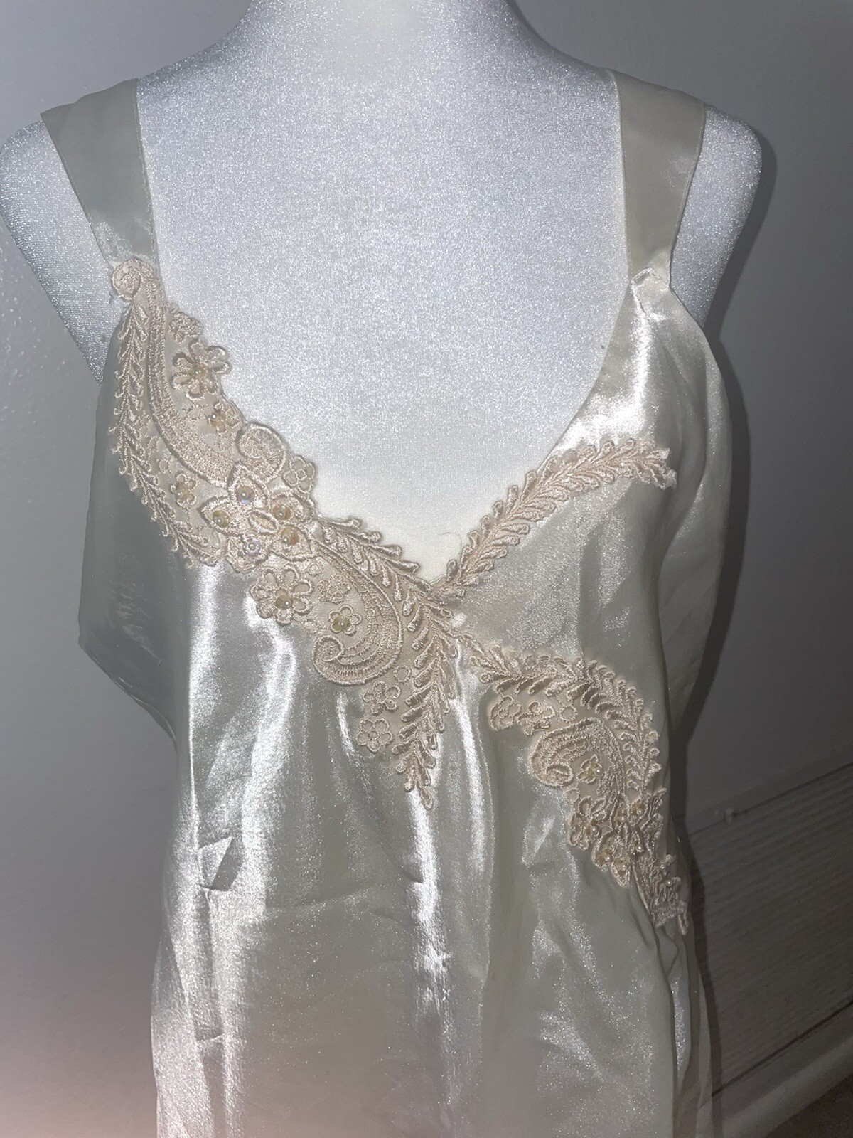 Vintage Victoria Secret Gold Label Satin Chemise Slip Dress Champagne Large Y2K