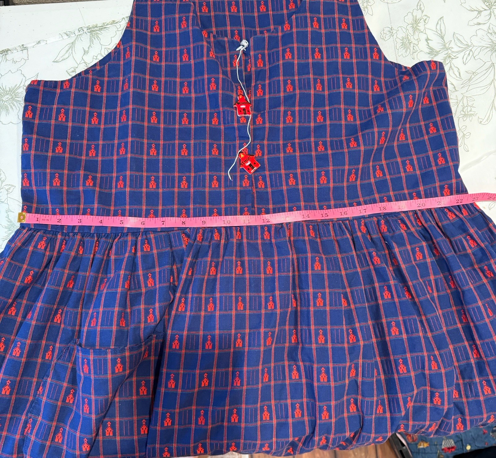 Vintage Hearts & Stitches Dress XL Made USA Schoolhouse Print Teacher Novelty