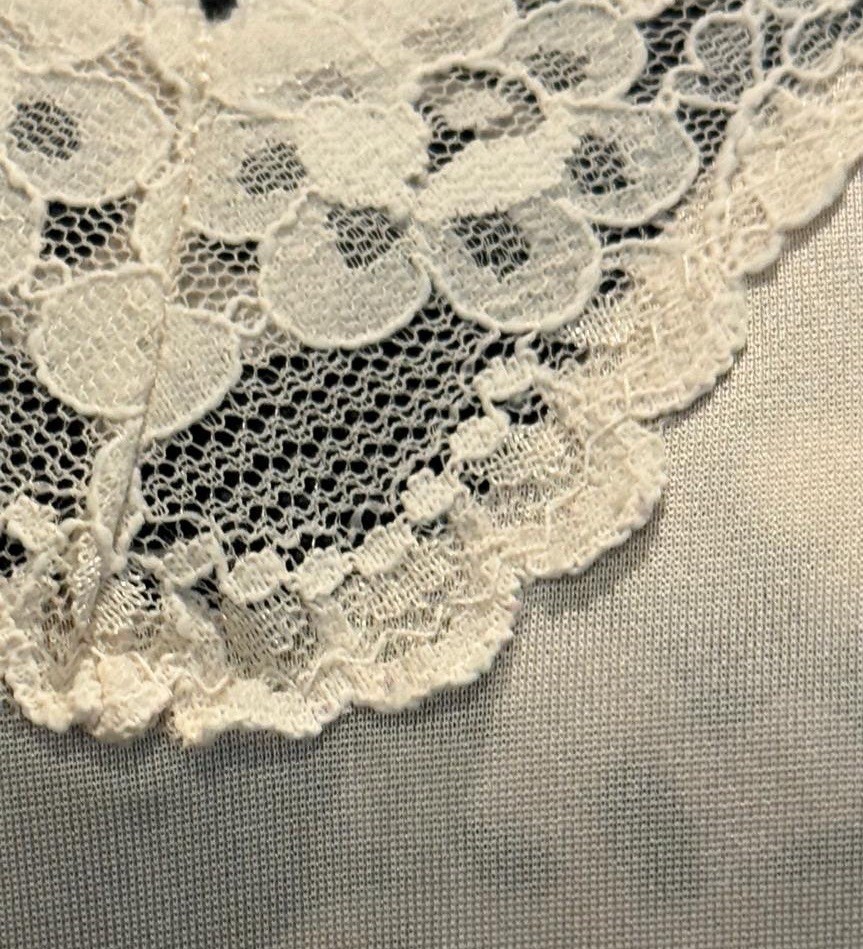 VTG 80’s Greenco Maid Women’s Beige All Nylon Tricot Floral Lace Trim Camisole L