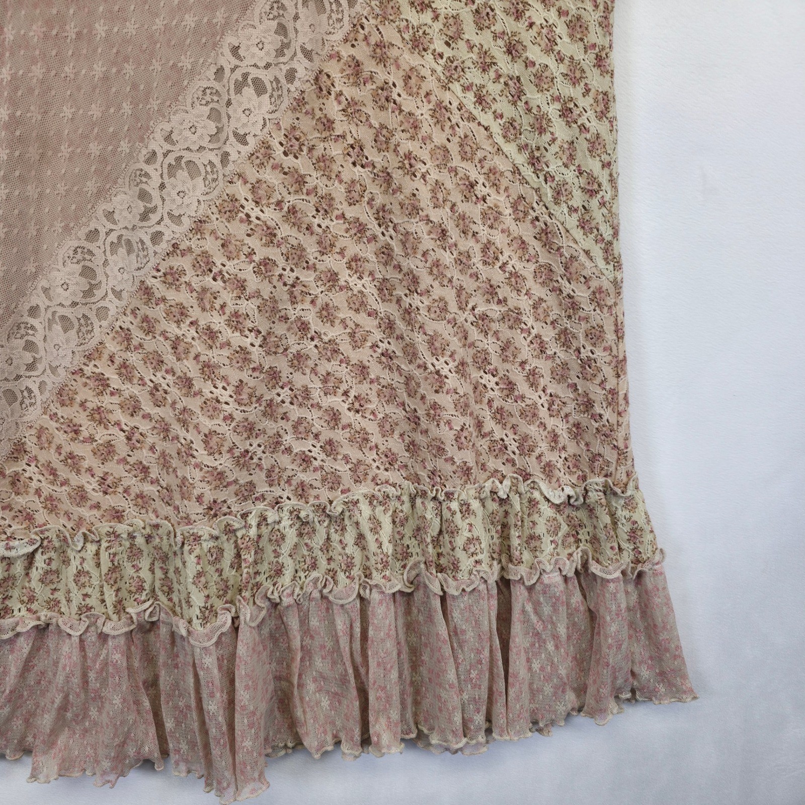 Floral Patchwork Lace Boho Skirt Womens M Pink Cottagecore Coquette Ruffle Y2K