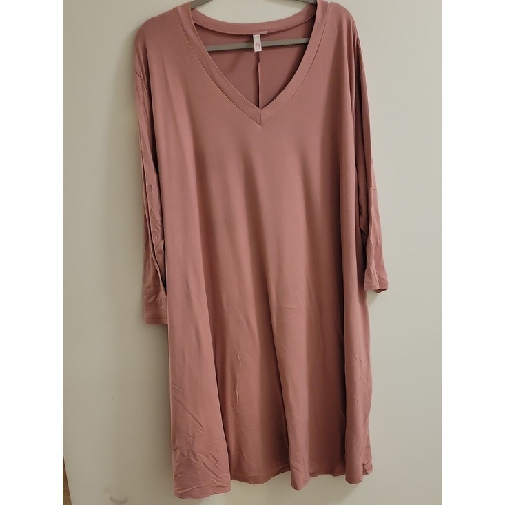 Curvie Luvie Relaxed V-Neck 3/4 Sleeve Dress in Dusty Rose Size 4x