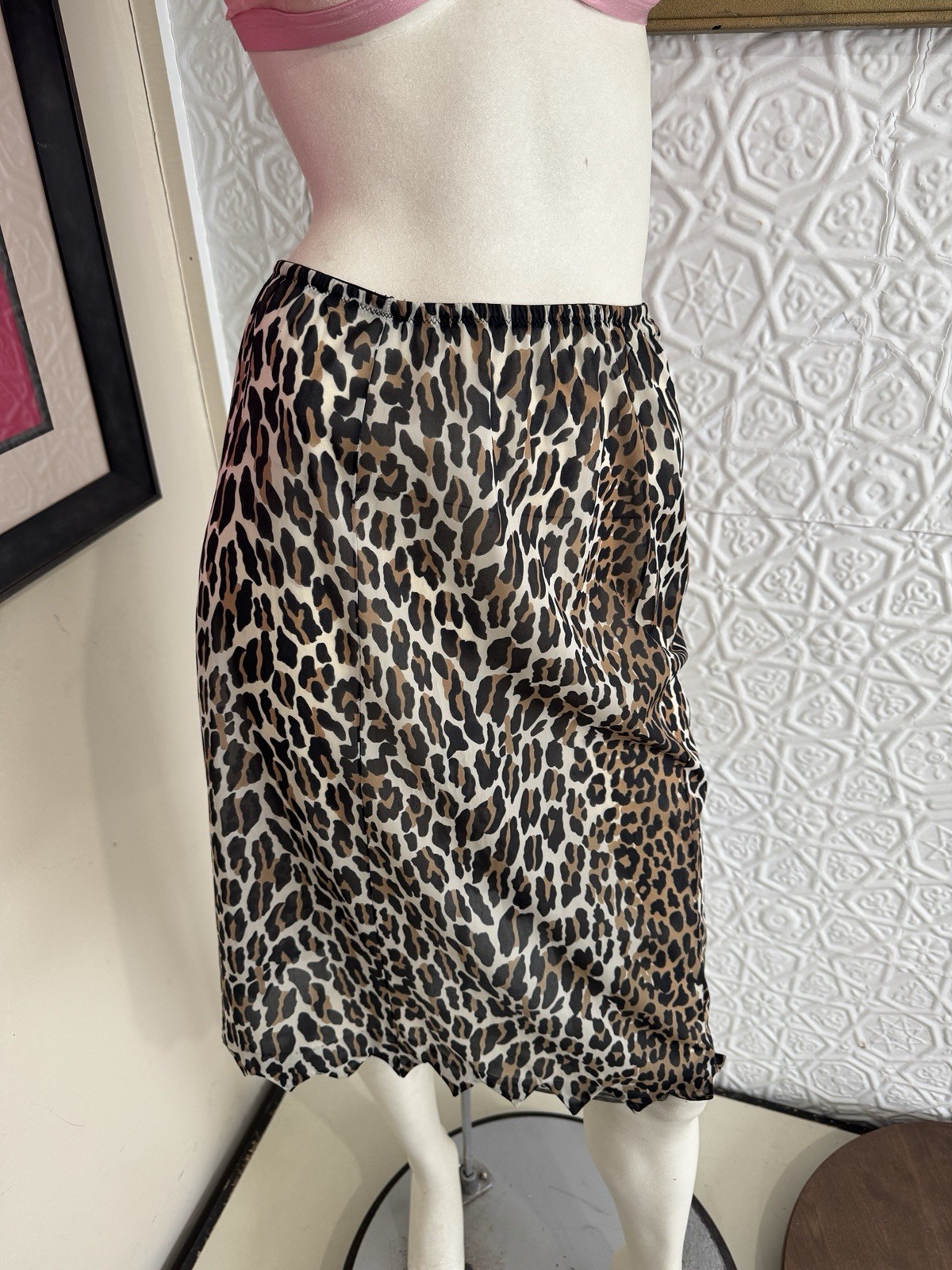 Vintage Vanity Fair Leopard print zig zag hem slip skirt animal kitty midcentury
