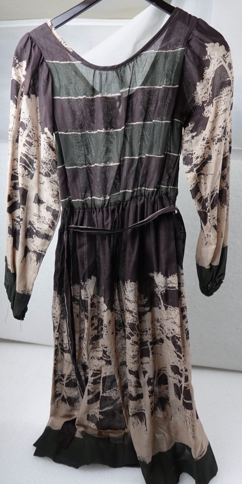 VINTAGE WOMANS CLOTHING JUDY WAYNE NATURAL EARTH DRESS LONG SLEEVED SIZE 9 -10