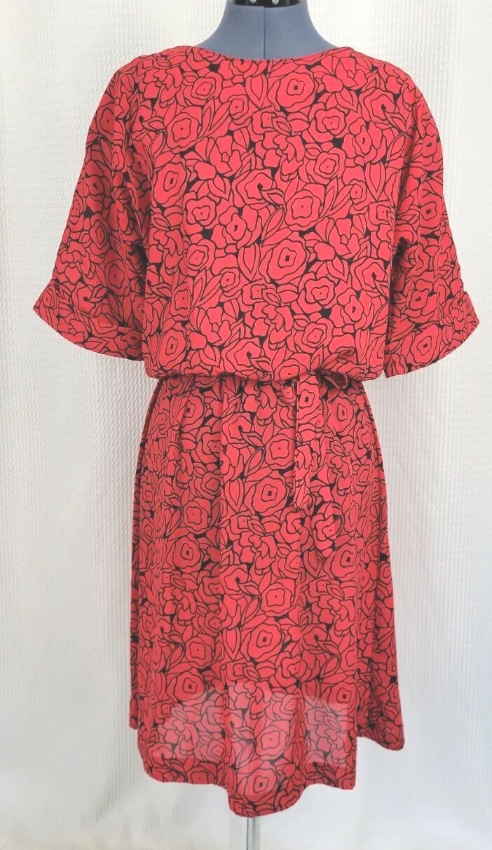 Vintage Miss Oops of CA Red Dress w Graphic Floral Outline Print in Black Sz 14