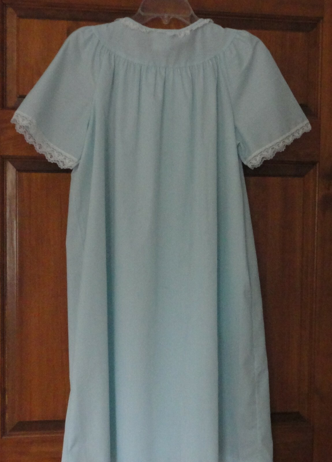 Vintage Smart Time Robe Poly And Cotton Size 14 Snap Front Closure Embroidery