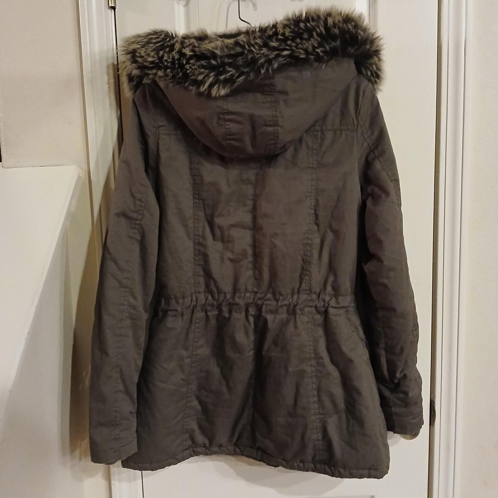 Y2K green parka utility jacket faux sherpa lining pockets faux fur trim hood M