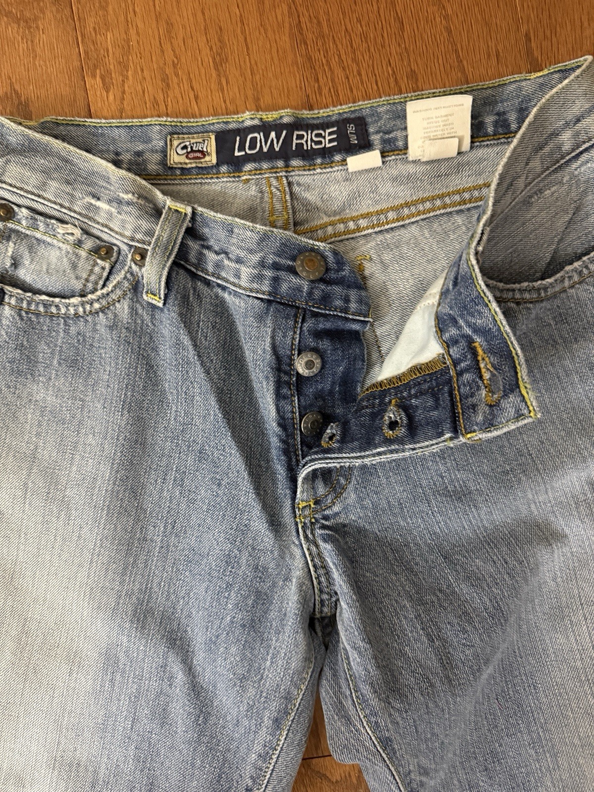 Cruel Girl Women’s Low Rise Slim Straight Jeans Light Wash Distressed Blue