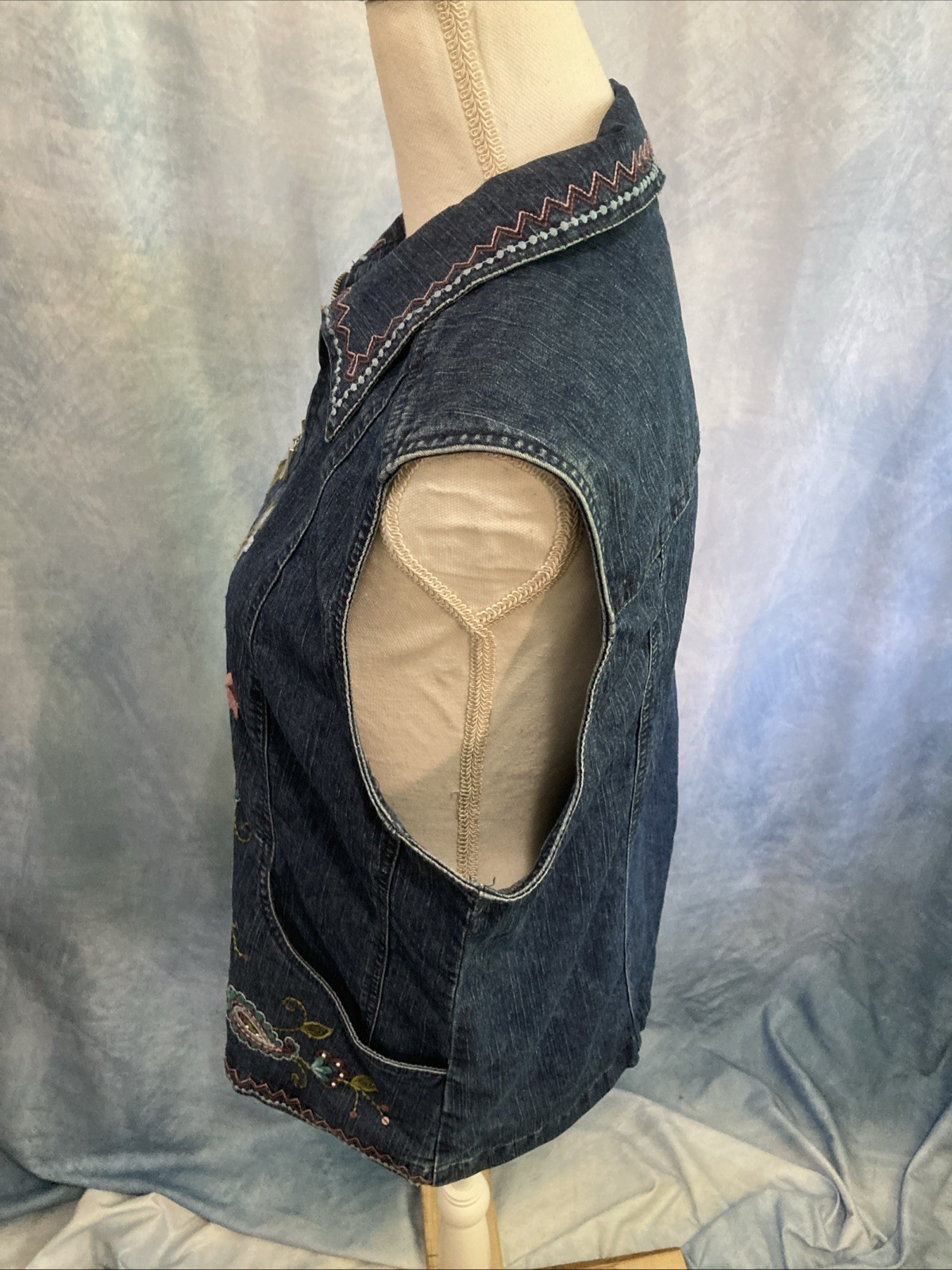 Vtg 90s Y2K Alfred Dunner Embroidered Denim Vest Granny Cottagecore Floral Sz 8