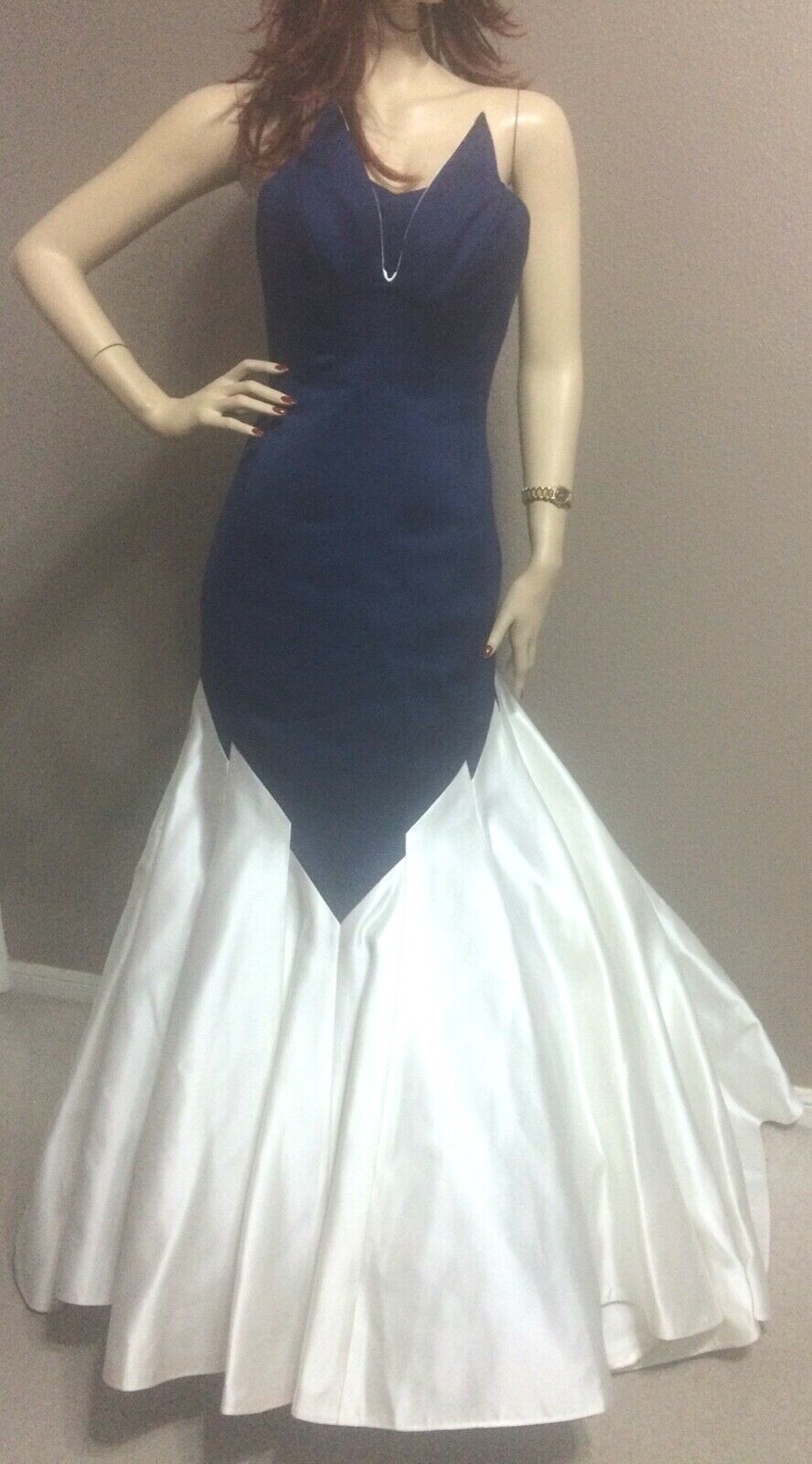 VTG 80s Victor Costa Red Carpet Formal White /Blue Strapless Train Ball Gown
