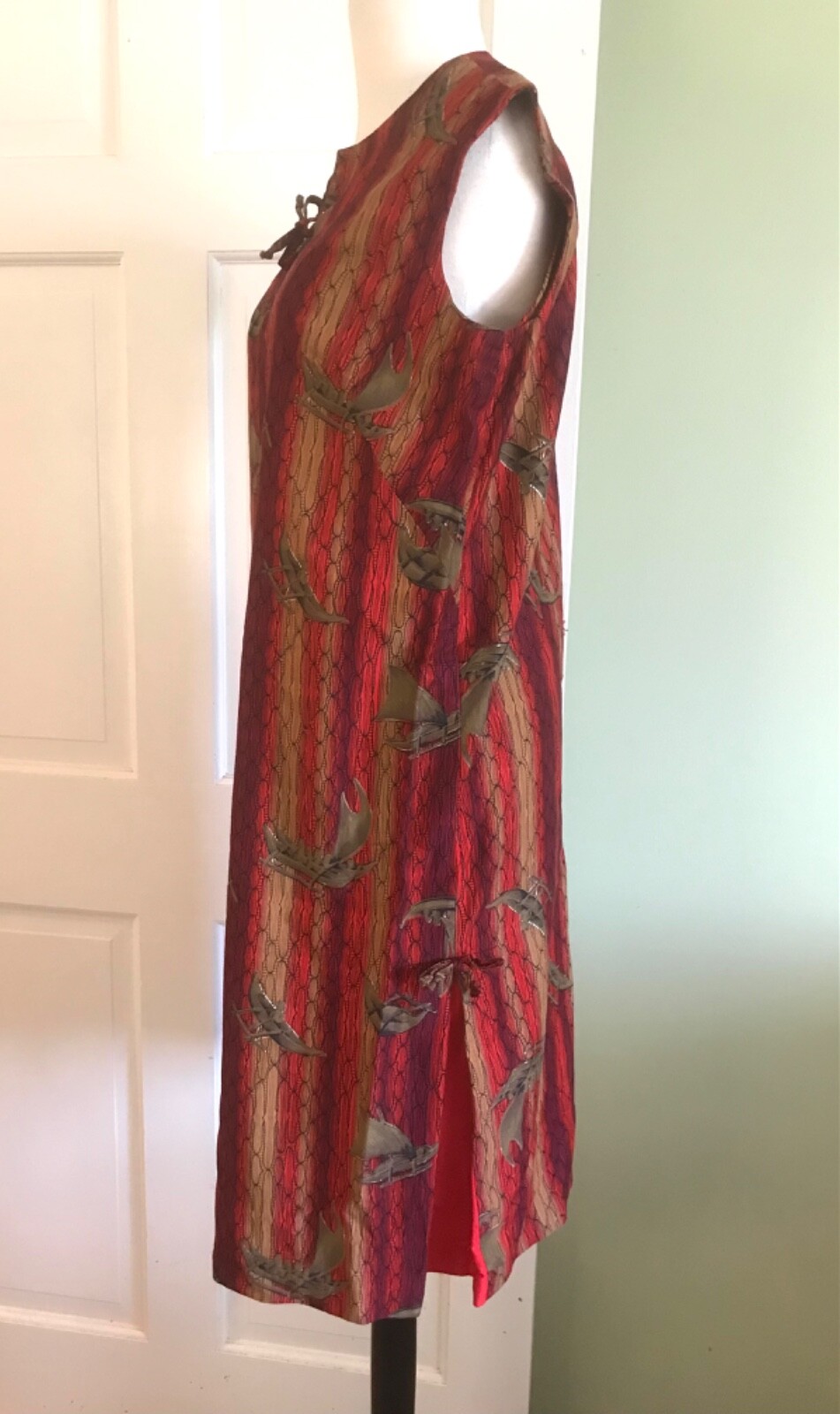 Vtg 60s Hookano Hawaiian shift dress tiki luau Hawaii side pleats bows s-m