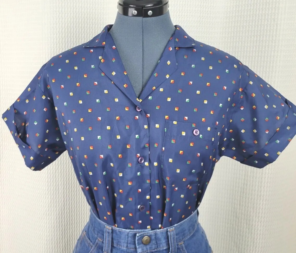 Vintage Lady Van Heusen Blue Short Sleeved Blouse w Multicolored Squares Size 10