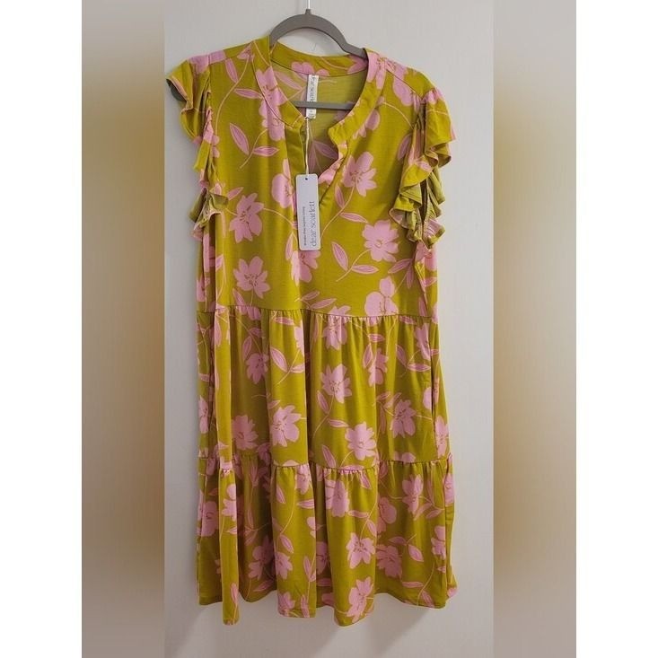 Dear Scarlett „Lizzy” V Neck Floral Tiered Ruffle Dress Size 2x