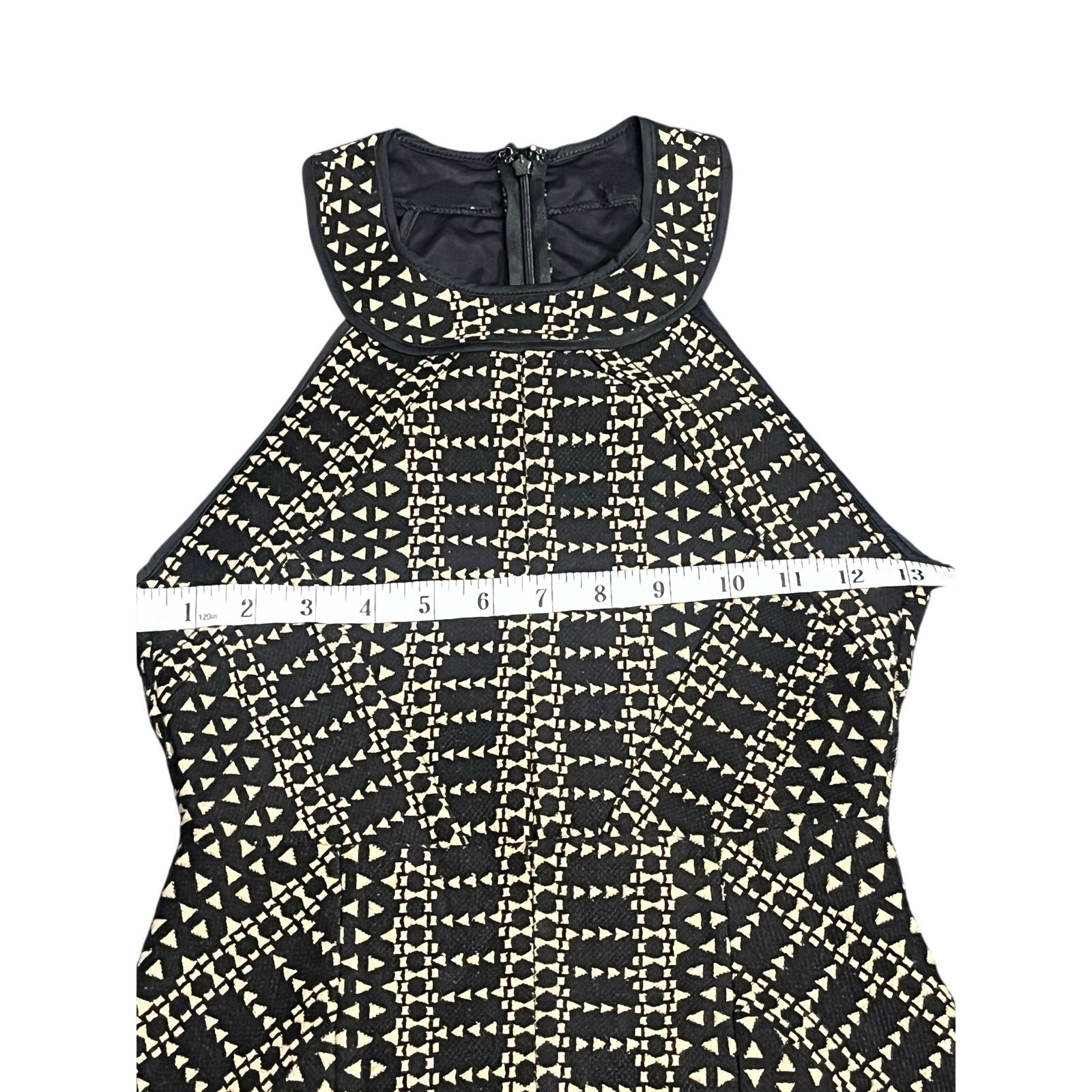 BCBG MAX AZRIA Dresses Sleeveless Dress Sweater Knit Beige Black Size XS