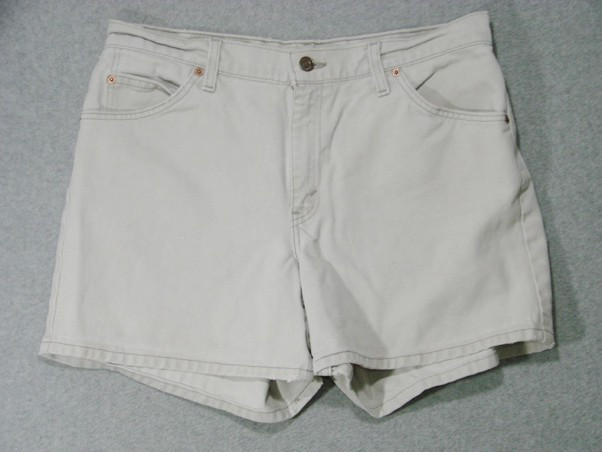SK05433 USA VINTAGE 1997 *LEVI’S* 910 CLASSIC FIT WOMENS JEAN SHORTS sz12R BEIGE