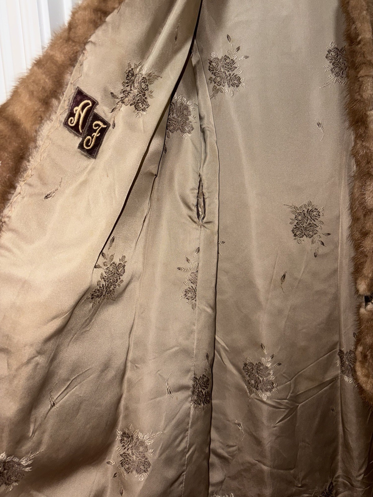 Vintage Genuine Mink Fur Stroller Coat Honey Blonde Pastel Wide Collar Med 1950s