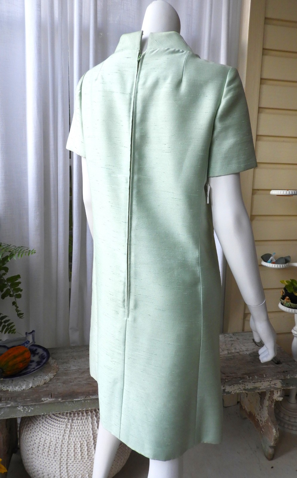 Vtg 1960’s Raw Silk Sheath Dress Mint Green SS Alison Ayers sz 37/35/38″