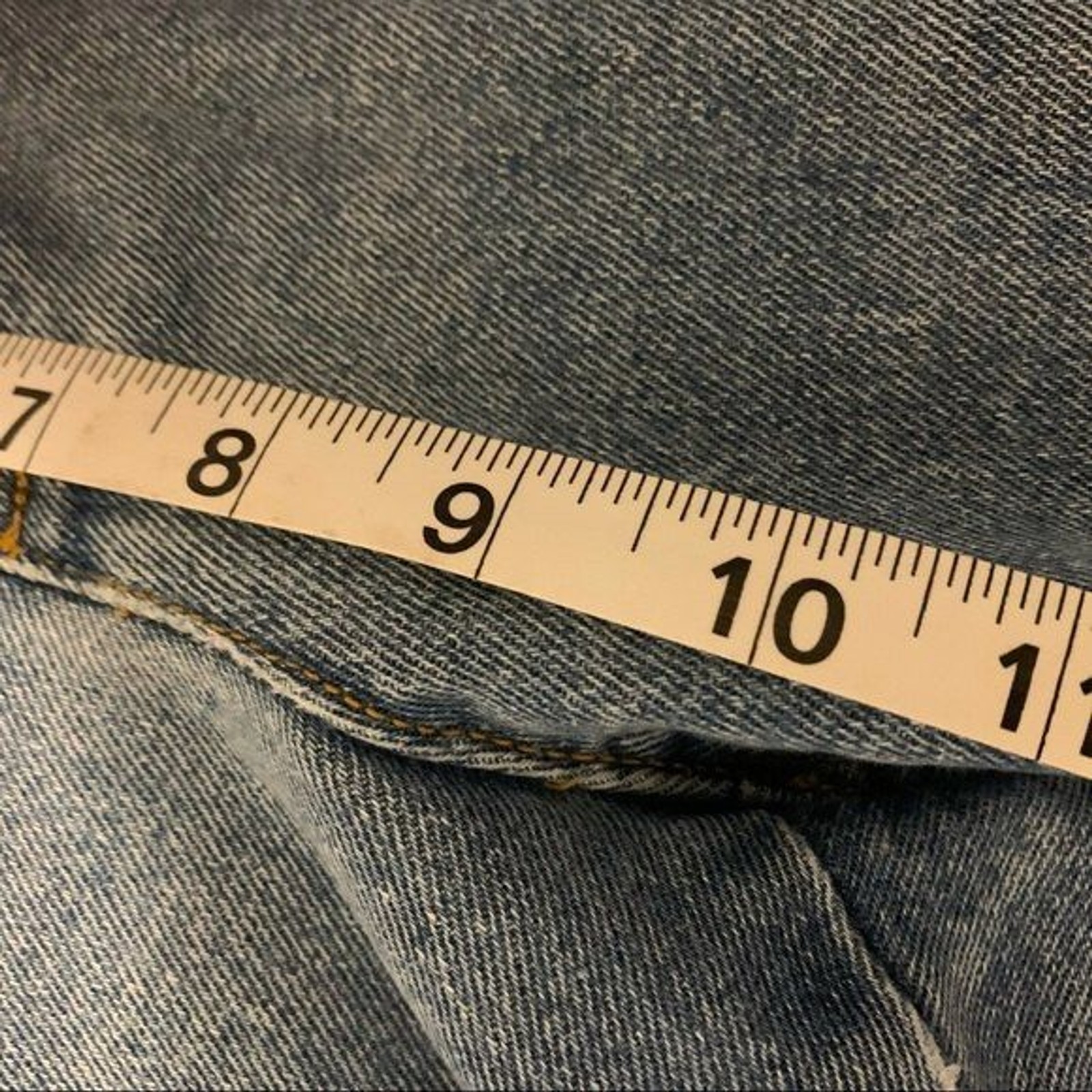 Vintage size 28 DKNY Medium Wash 90s High Rise Tapered Mom Jeans