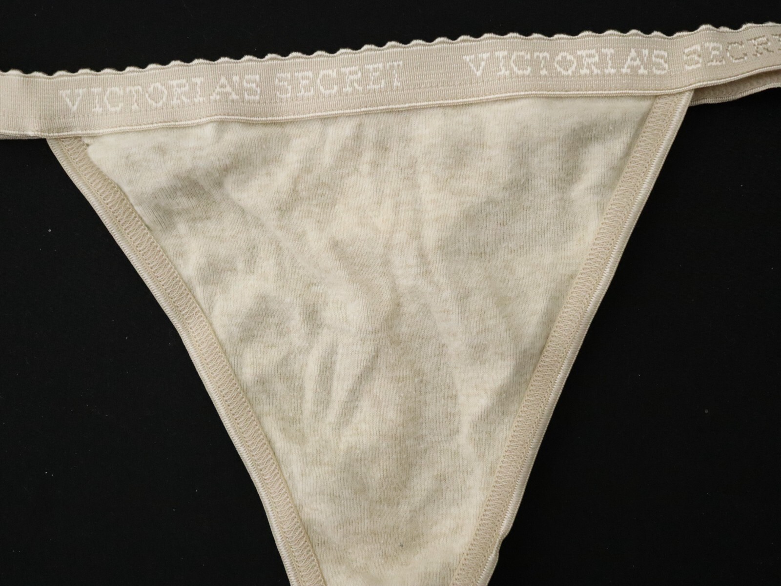 2 Victoria’s Secret VTG Y2K Signature Cotton V-String Thong Panties Lot MEDIUM