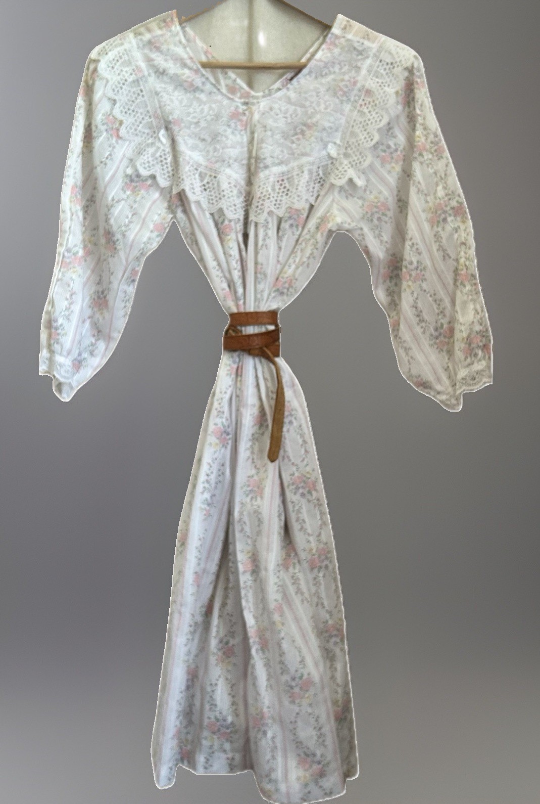 Vintage Brandywine Cottagecore Nap Dress Lace Yoke Cotton Nightgown Prairie USA