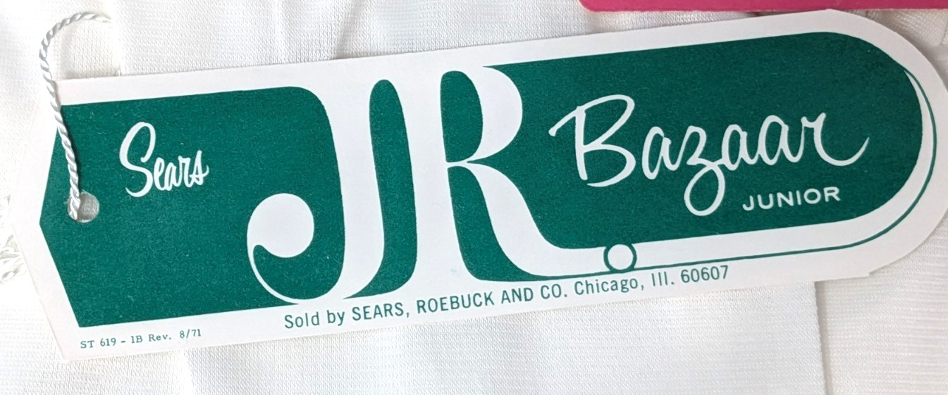 Vintage Sears JR Bazaar Junior Size 13 White 49482 Mini Non Cling Doesn’t Slip