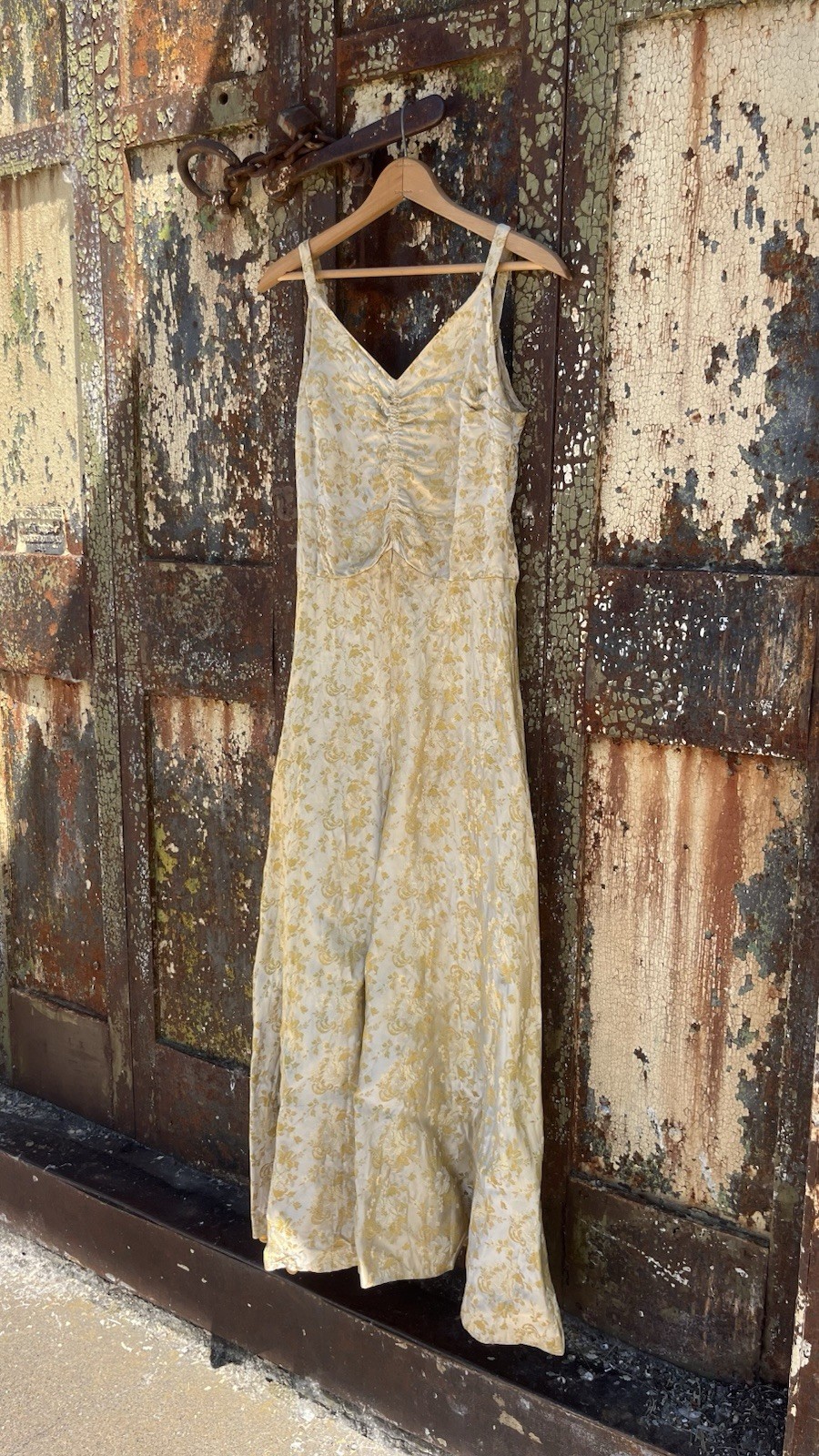 1940s Art Deco Antique Gold Cream Floral Brocade Formal Maxi Summer Dress Gown S