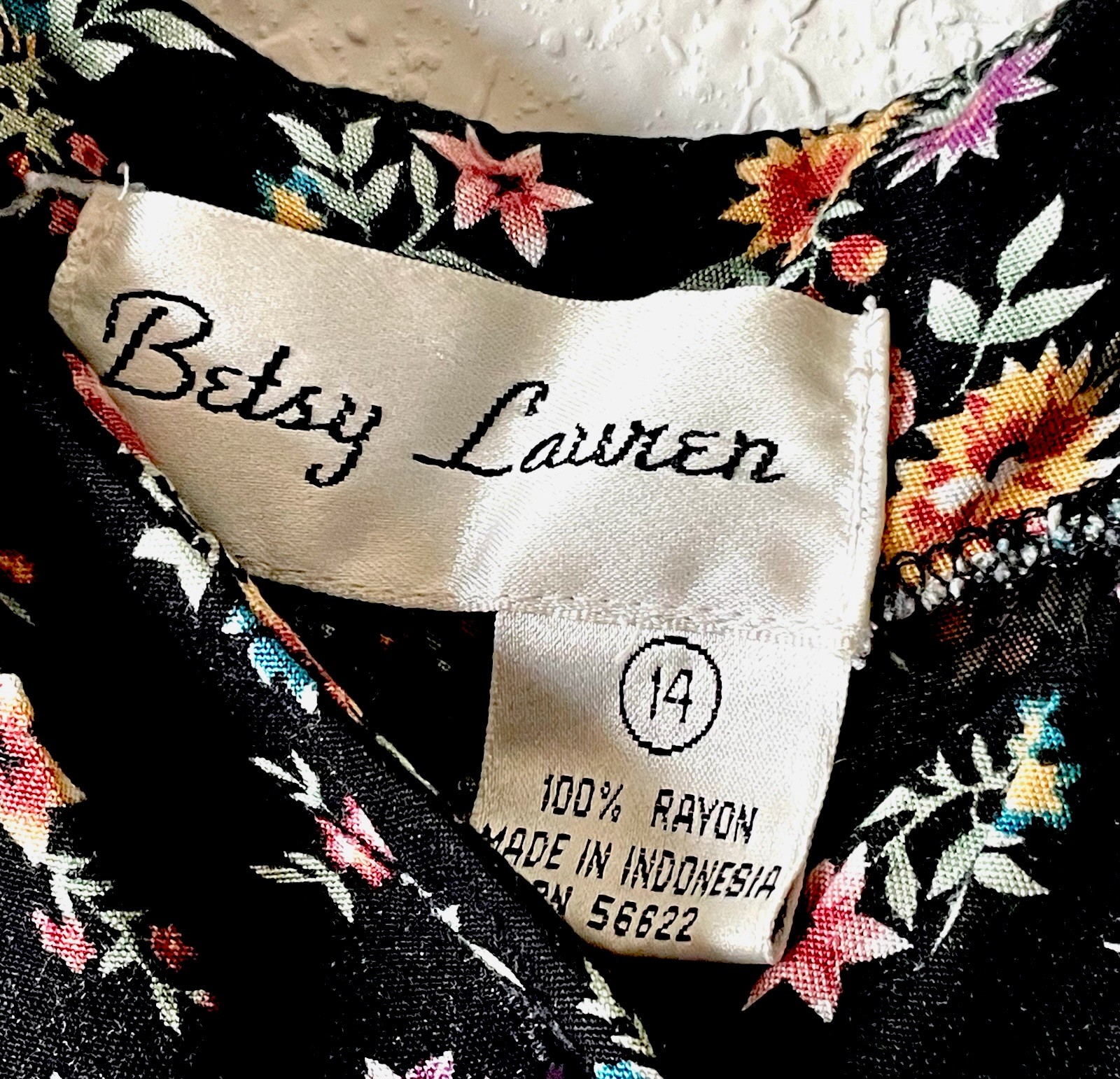 Vintage 90’s Betsy Lauren Black Floral Rayon Jumper Dress Size L